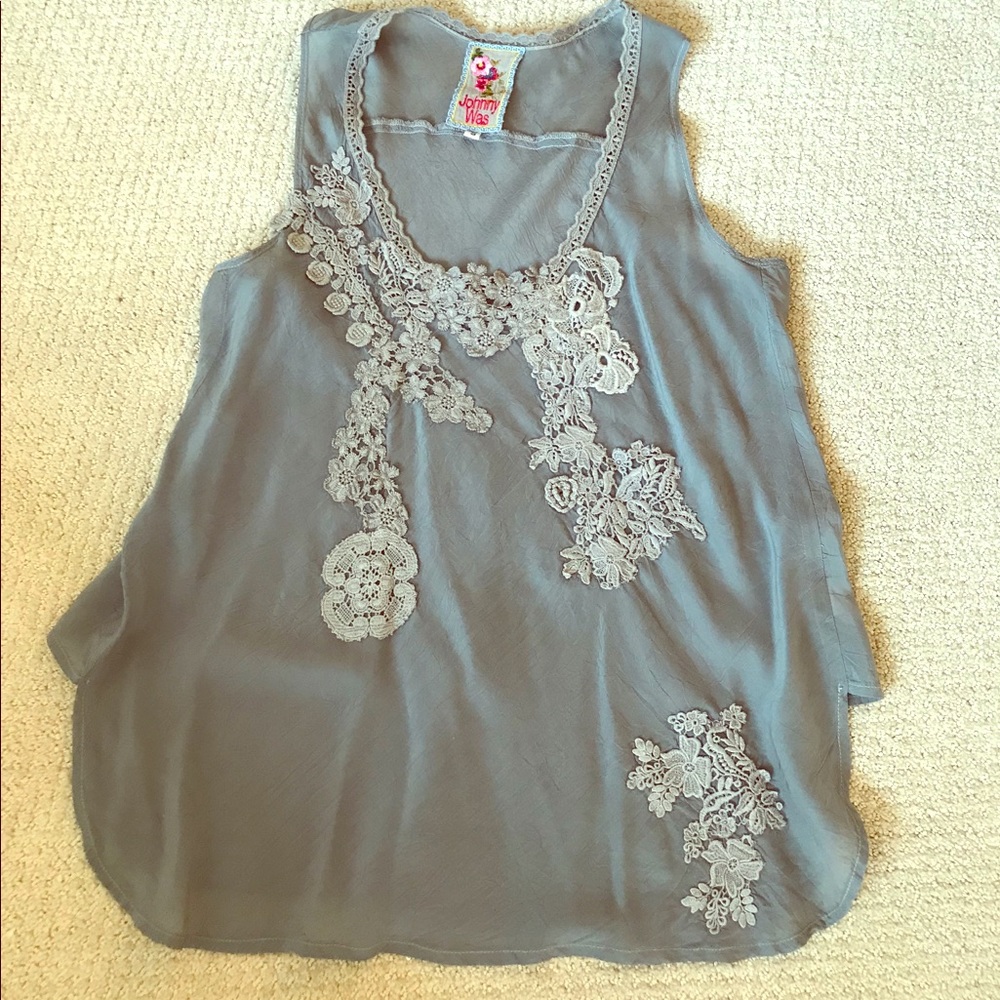 JOHNNY WAS SLEEVELESS CROCHET CAMISOLE TOP (Gray)
